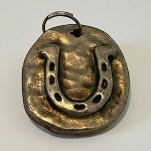 Vintage Rustic Cowgirl Western Rodeo Ranch Style Silver Horseshoe Charm Pendant